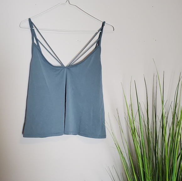 Charlotte Russe Tops - 🖤 Women's Crop Tank Top